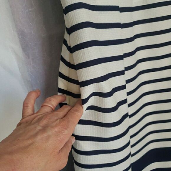 Liz Claiborne Women's Size 10 Dress Pleated Blue White Stripe Sleeveless Sailor - Picture 6 of 11